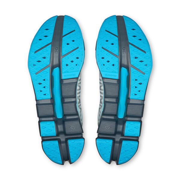 On Women's Cloudflow 5 - Arctic/Stone - Image 5