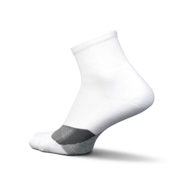 Feetures Elite Light Cushion Quarter - White - Image 3