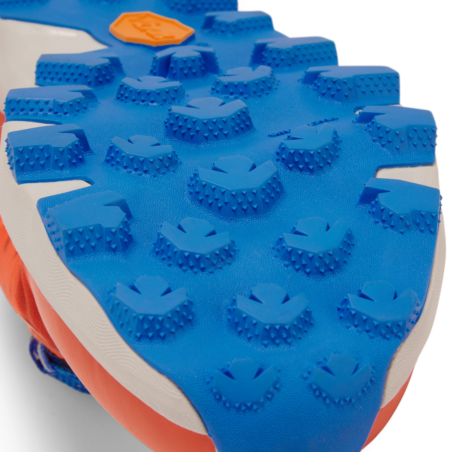 OMM Trail Shoe Regular Width - Orange/Grey - Image 4