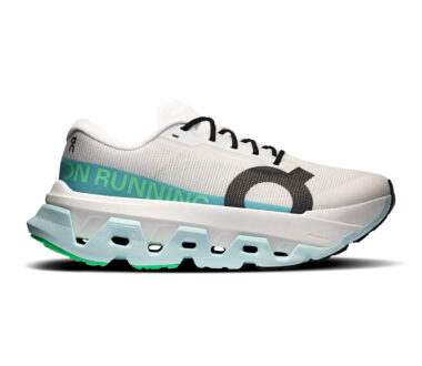 On Women's Cloudmonster 3 Hyper - Ivory/Flurry