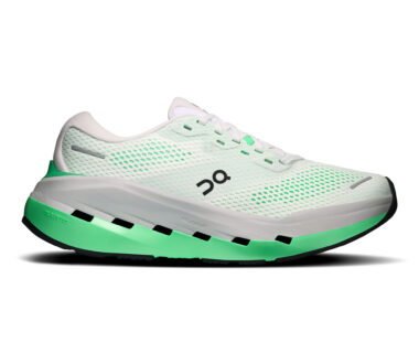 On Women's Cloudrunner 3 Max - White/Verdite