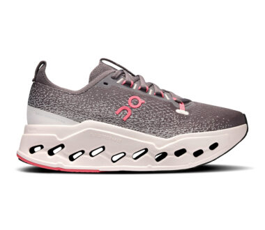On Women's Cloudsurfer Max - Pebble/Oyster
