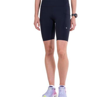 Ronhill Women's Tech Contour Stretch Short - All Black
